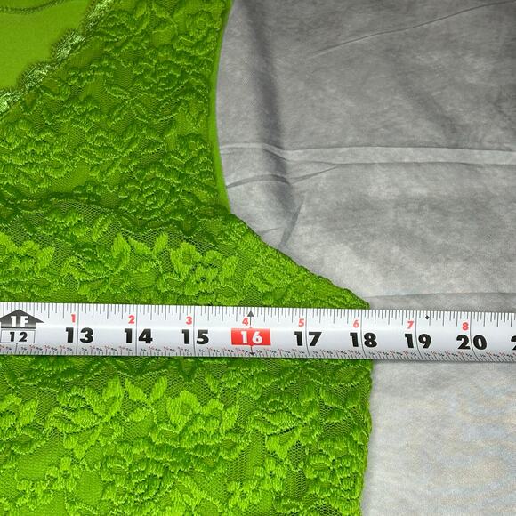 Susan Graver Tank Top W Med Lime Green Floral Lined Office Staple Comfy Travel - Picture 6 of 7